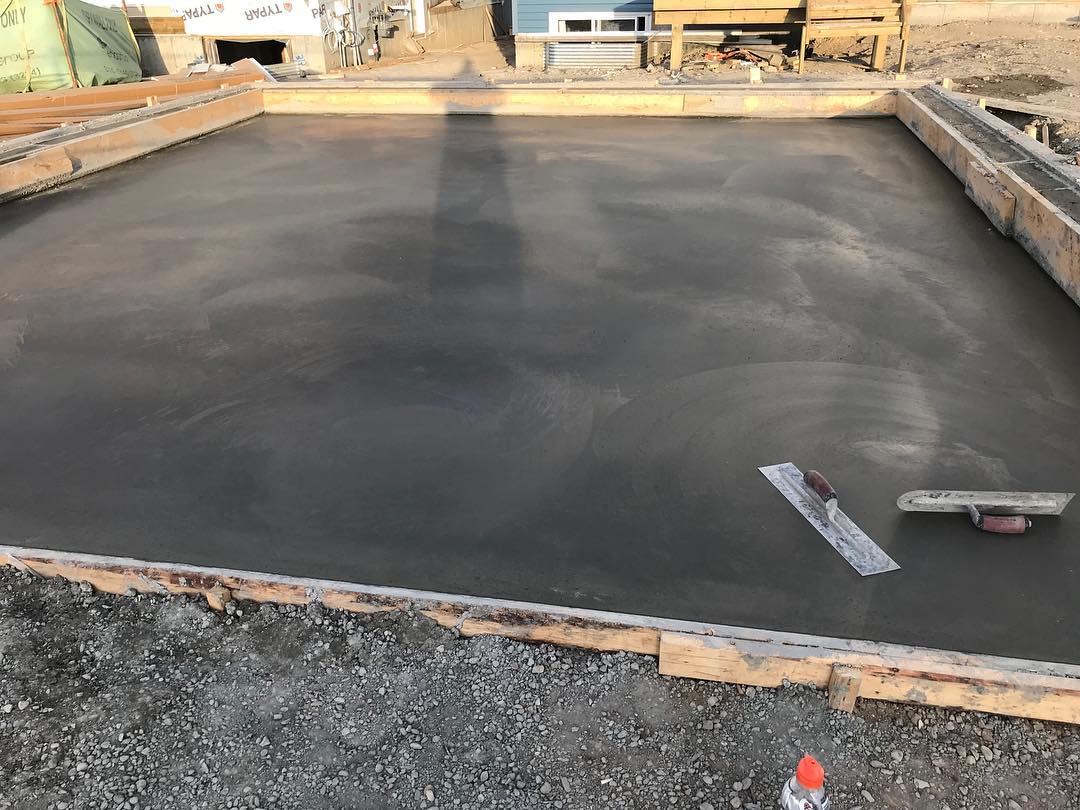 Concrete Pads Calgary Pouring And Flatwork CCS